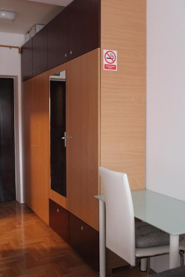 Апартаменты Studio Apartman Ivano Джяково Экстерьер фото