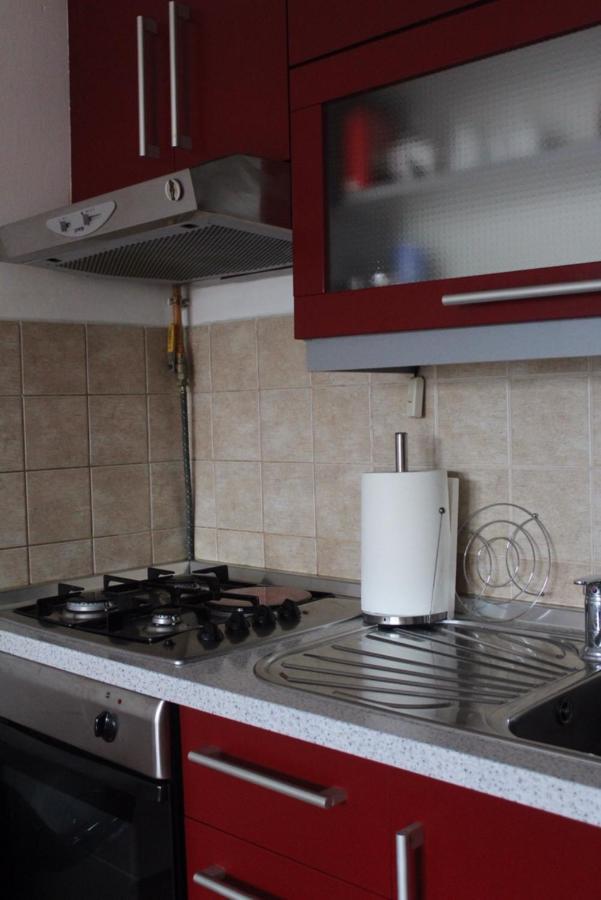 Апартаменты Studio Apartman Ivano Джяково Экстерьер фото